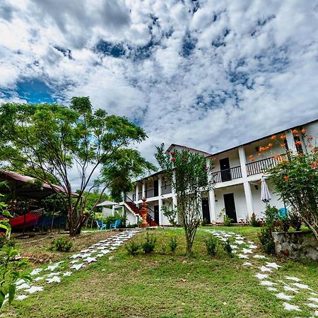 Cosmos Tatacoa Hotel Villavieja Dış mekan fotoğraf